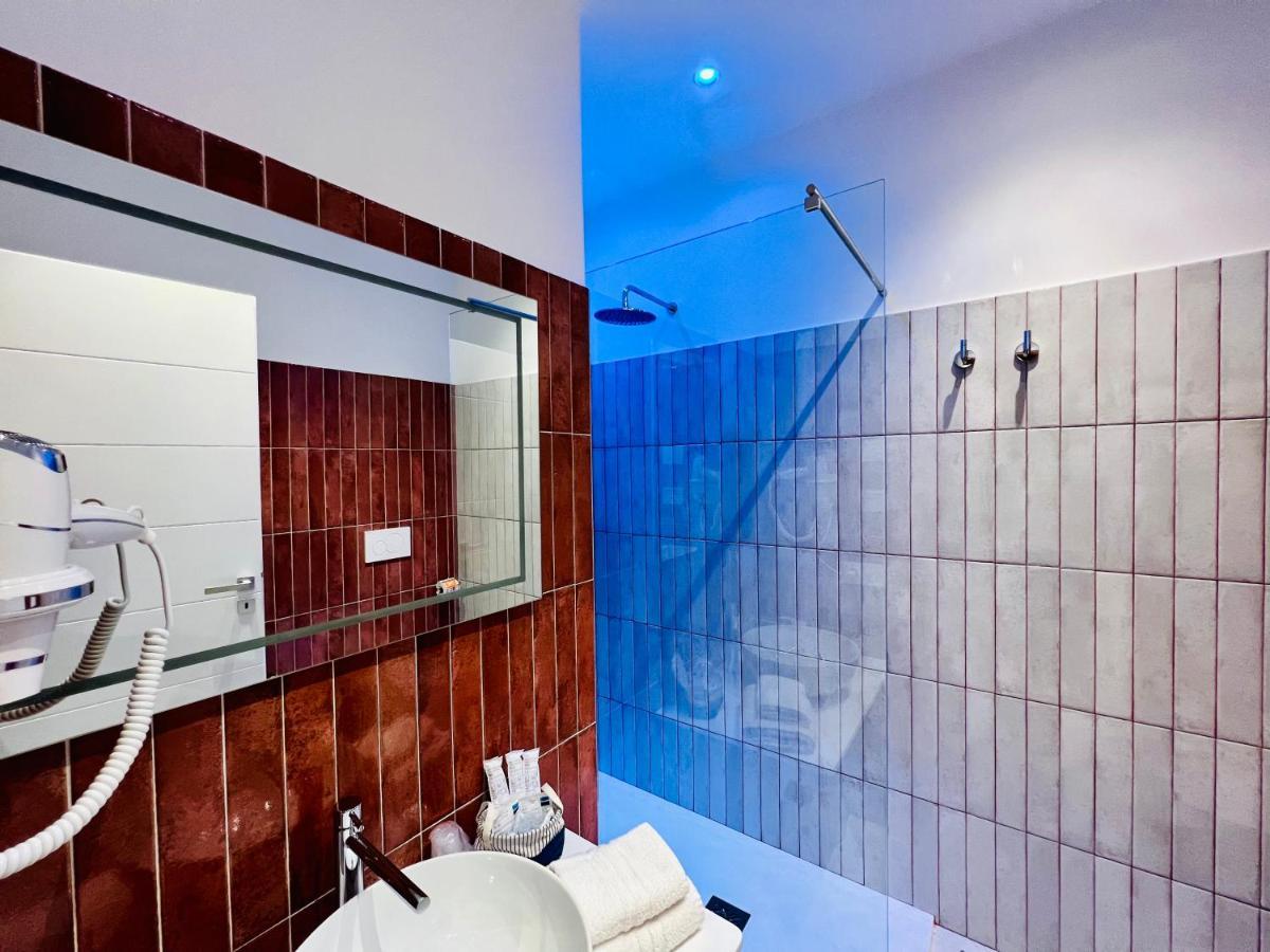 Yourhome - Lucrezia Suites Sorrento Ngoại thất bức ảnh